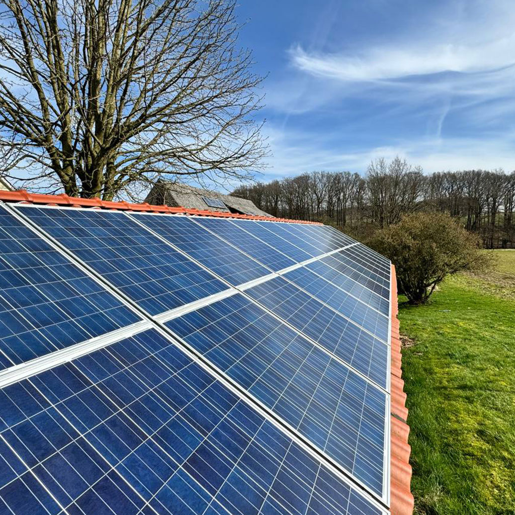 Photovoltaik- & Solaranlagenreinigung